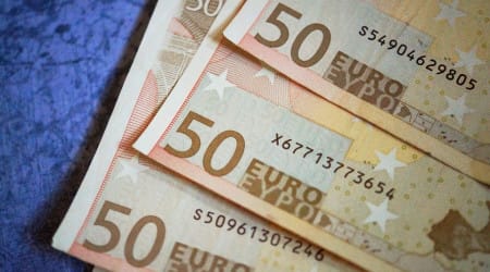 CONTRATAR FONDOS MONETARIOS